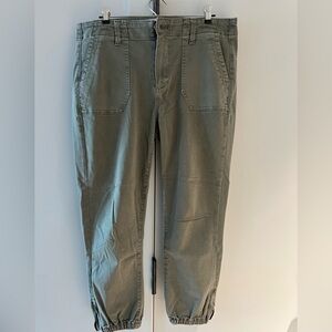 PAIGE Mayslie Vintage Ivy Green Cropped Jogger Pants